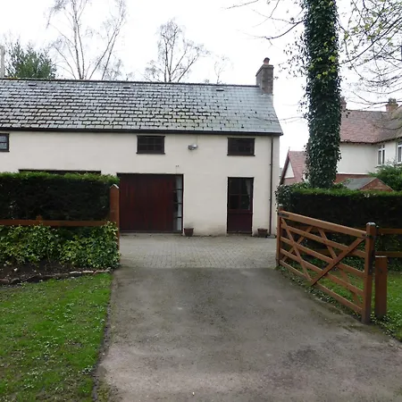 Glen-Yr-Afon House Hotel Usk Exterior photo