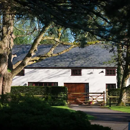 Glen-Yr-Afon House Hotel Usk Exterior photo