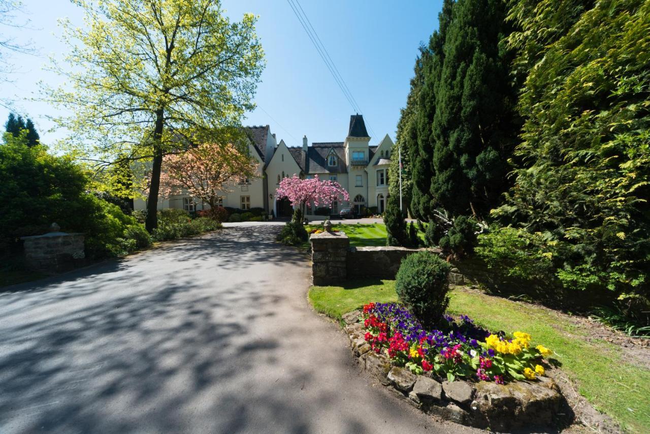 Glen-yr-afon House 4*